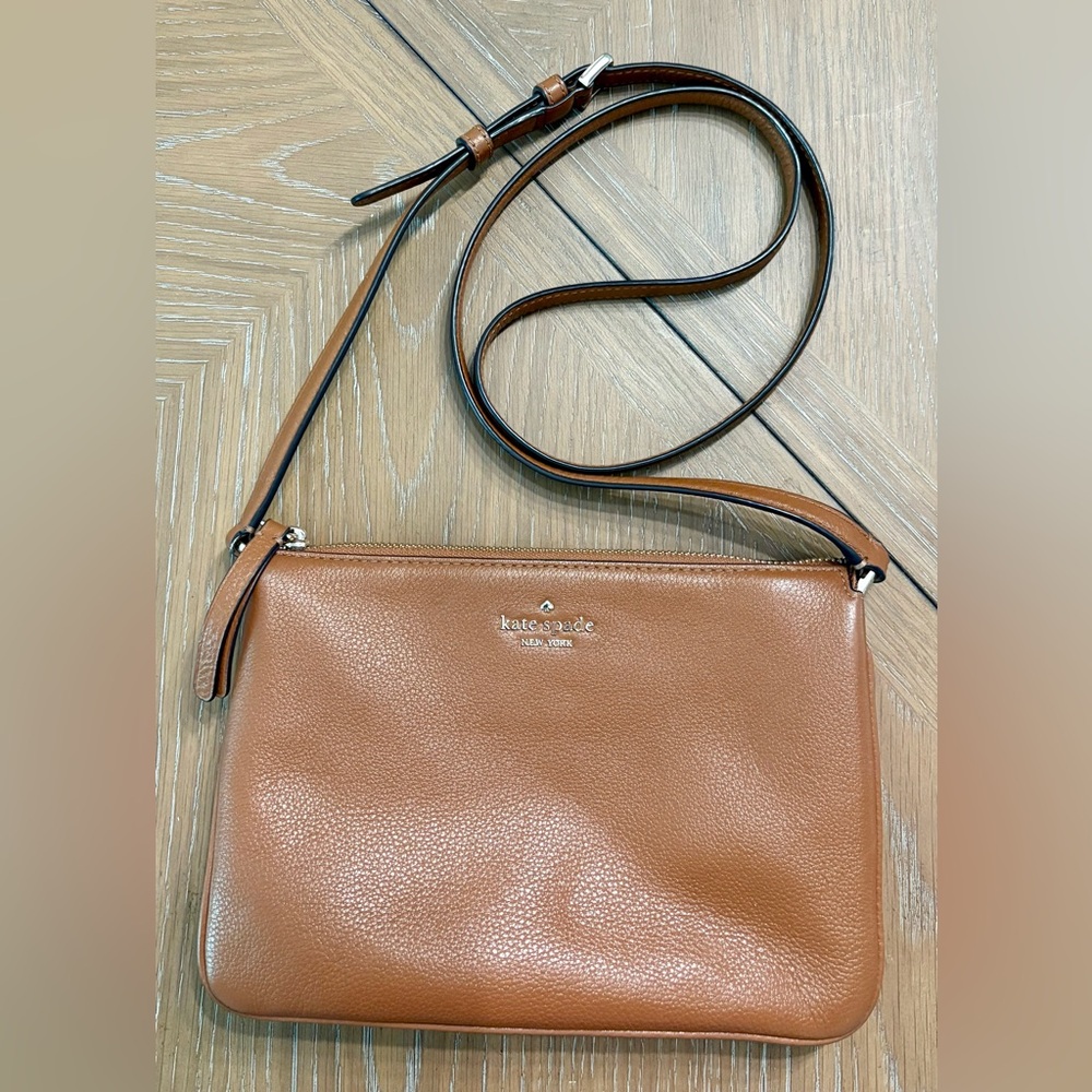 Kate Spade Leila Triple Gusset Crossbody Bag - used
